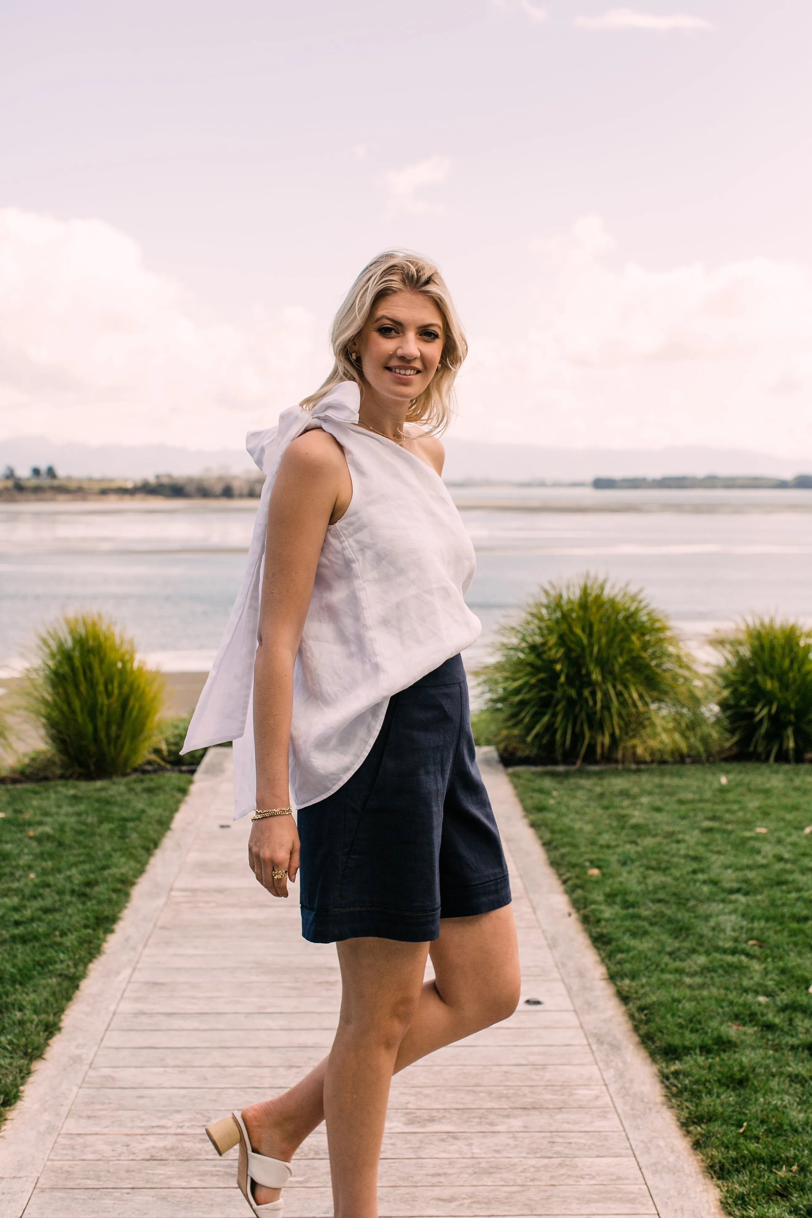 ANCHOR SHORT