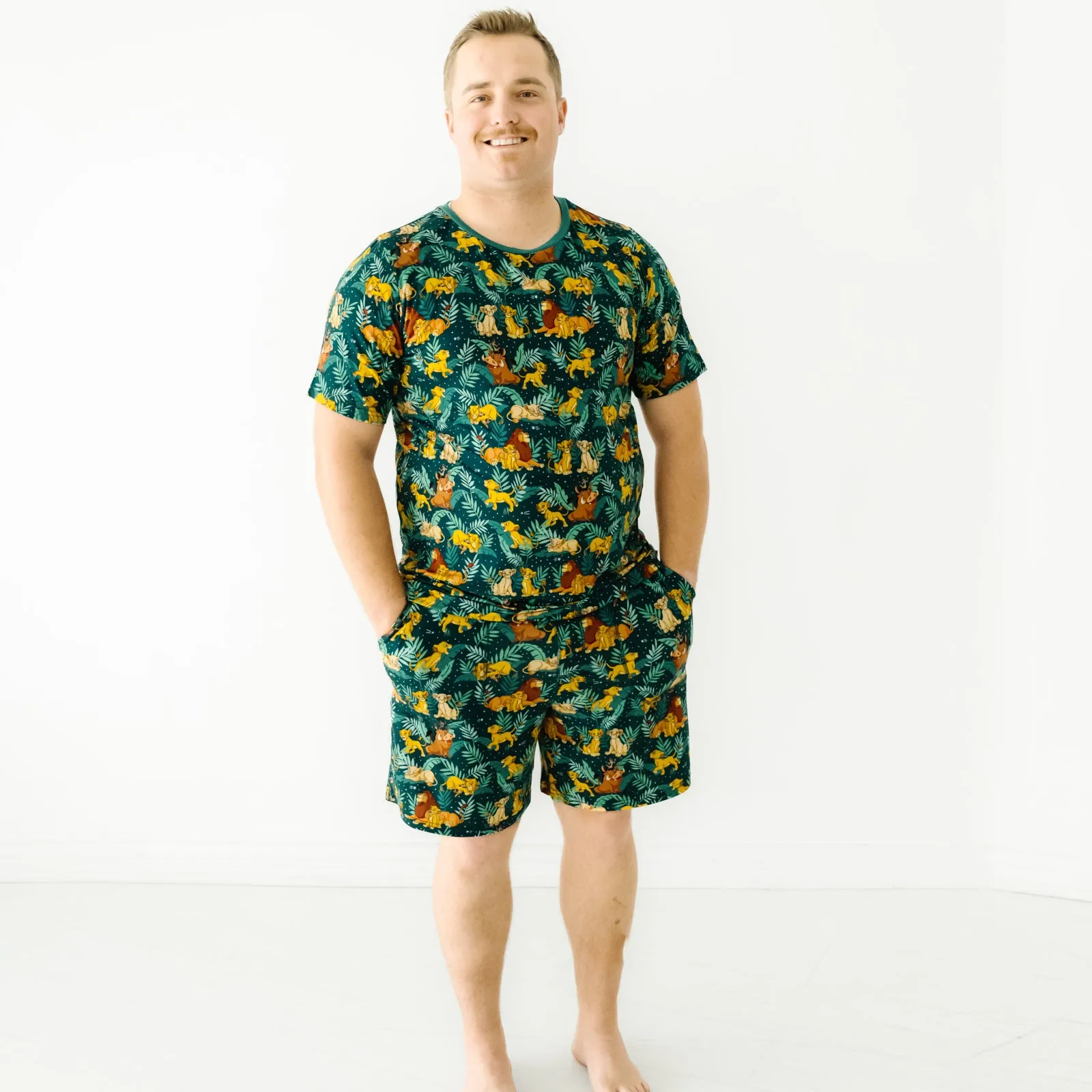Disney Simba's Sky Men's Short Sleeve Pajama Top