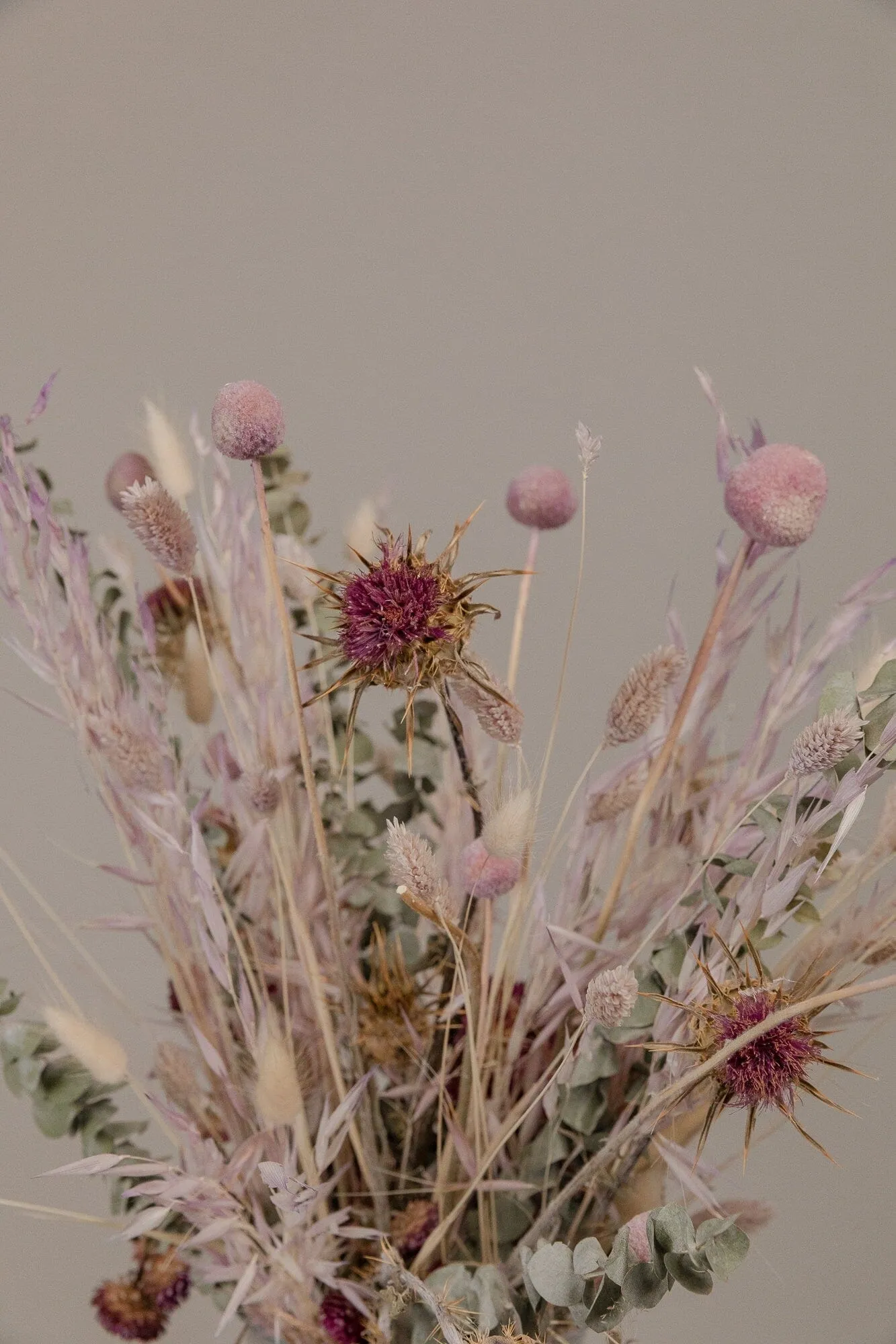 Dried Purple Artichoke & Pastel Lilac Dried Flowers, Pale Eucalpytus Wildflower Loose Stems Boho Wedding Decoration Home Decoration