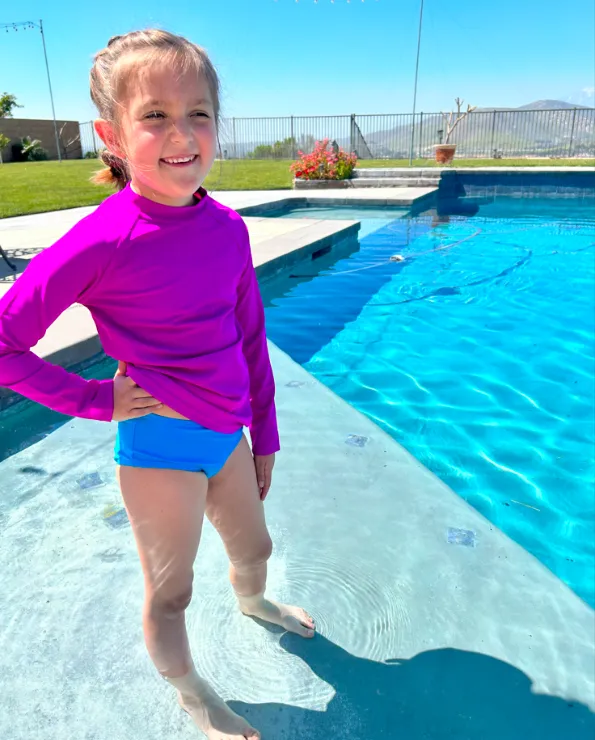 Girls Recycled Nylon UPF 50  Long Sleeve Rashguard | Lake