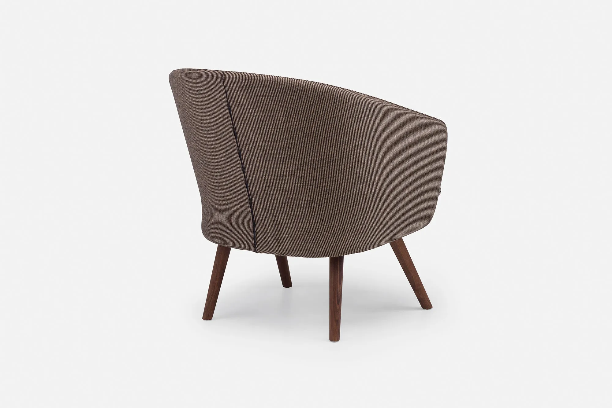 SAIA LOUNGE CHAIR