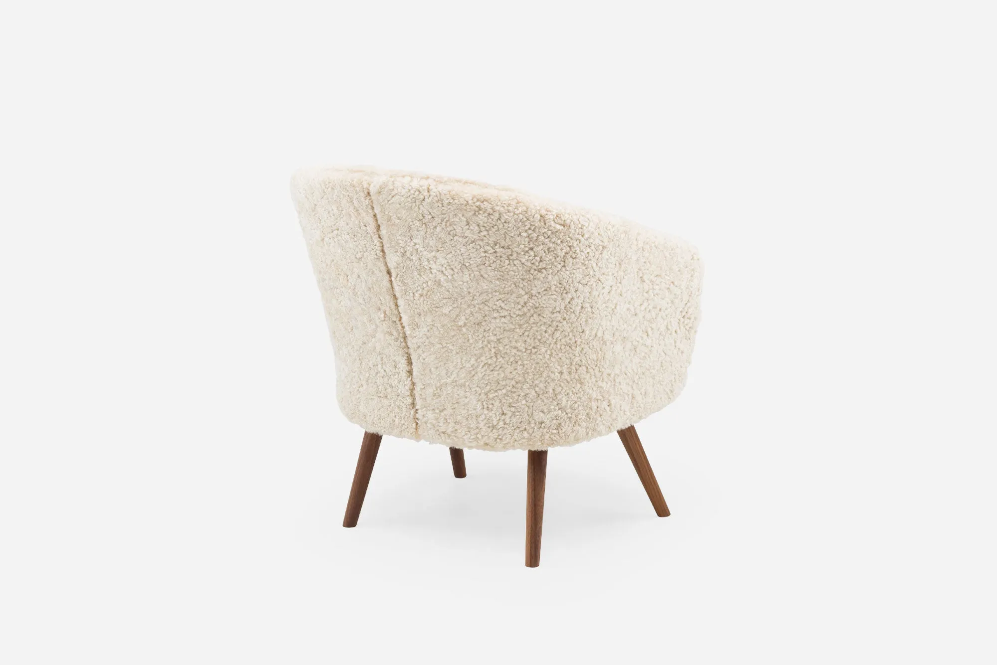 SAIA LOUNGE CHAIR