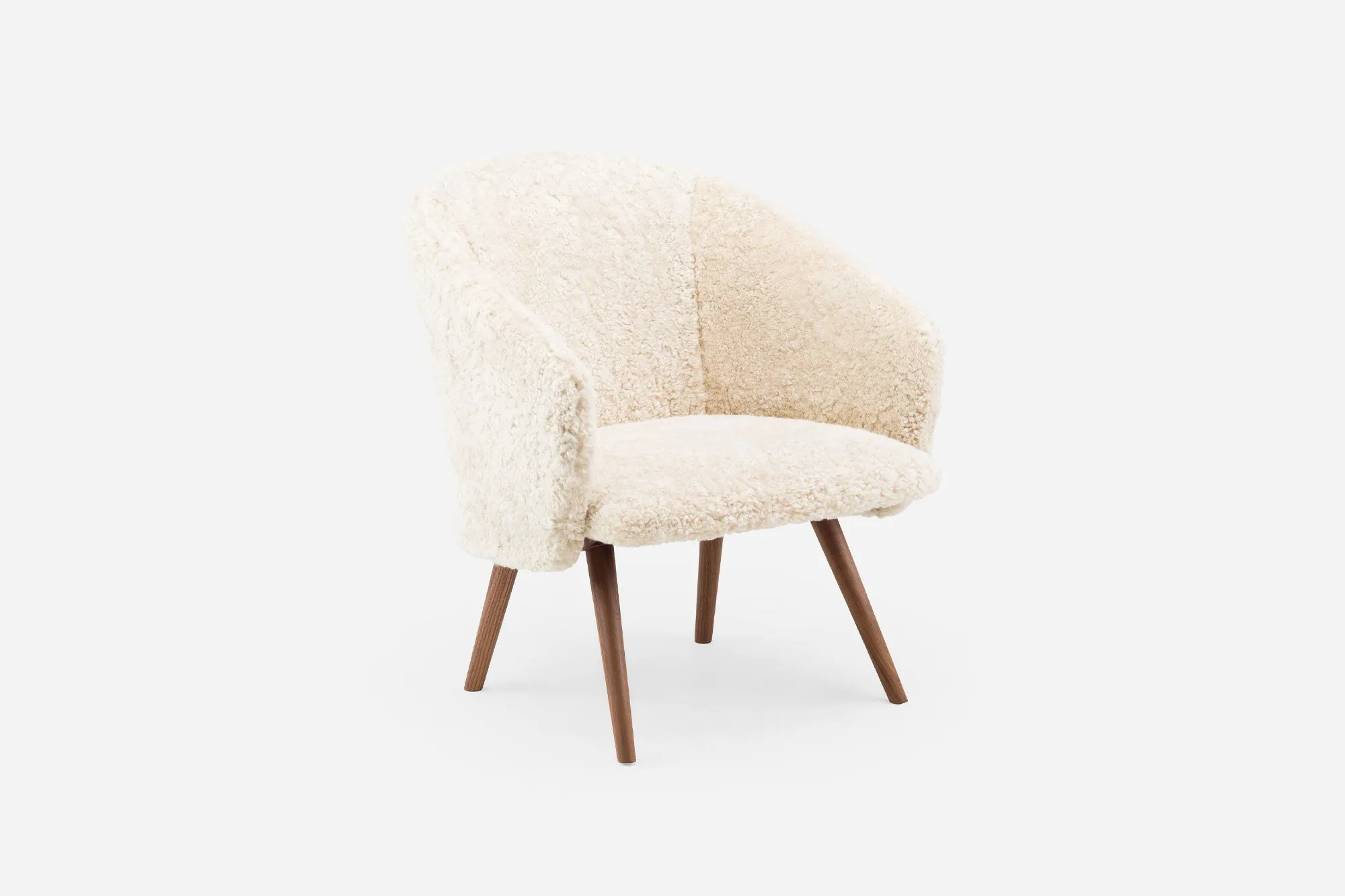 SAIA LOUNGE CHAIR