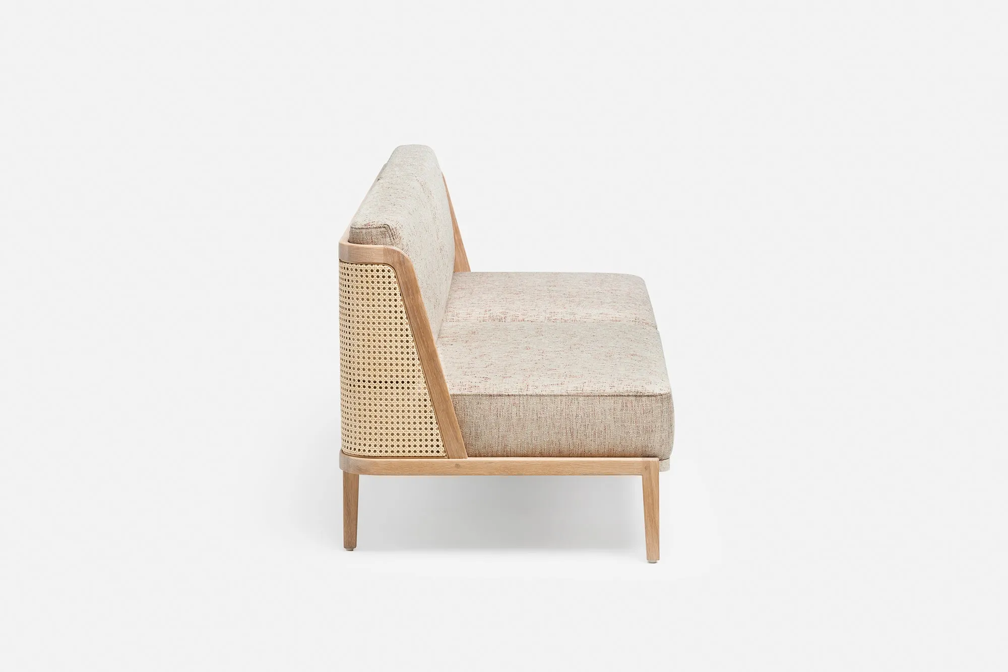 THRONE SOFA - RATTAN