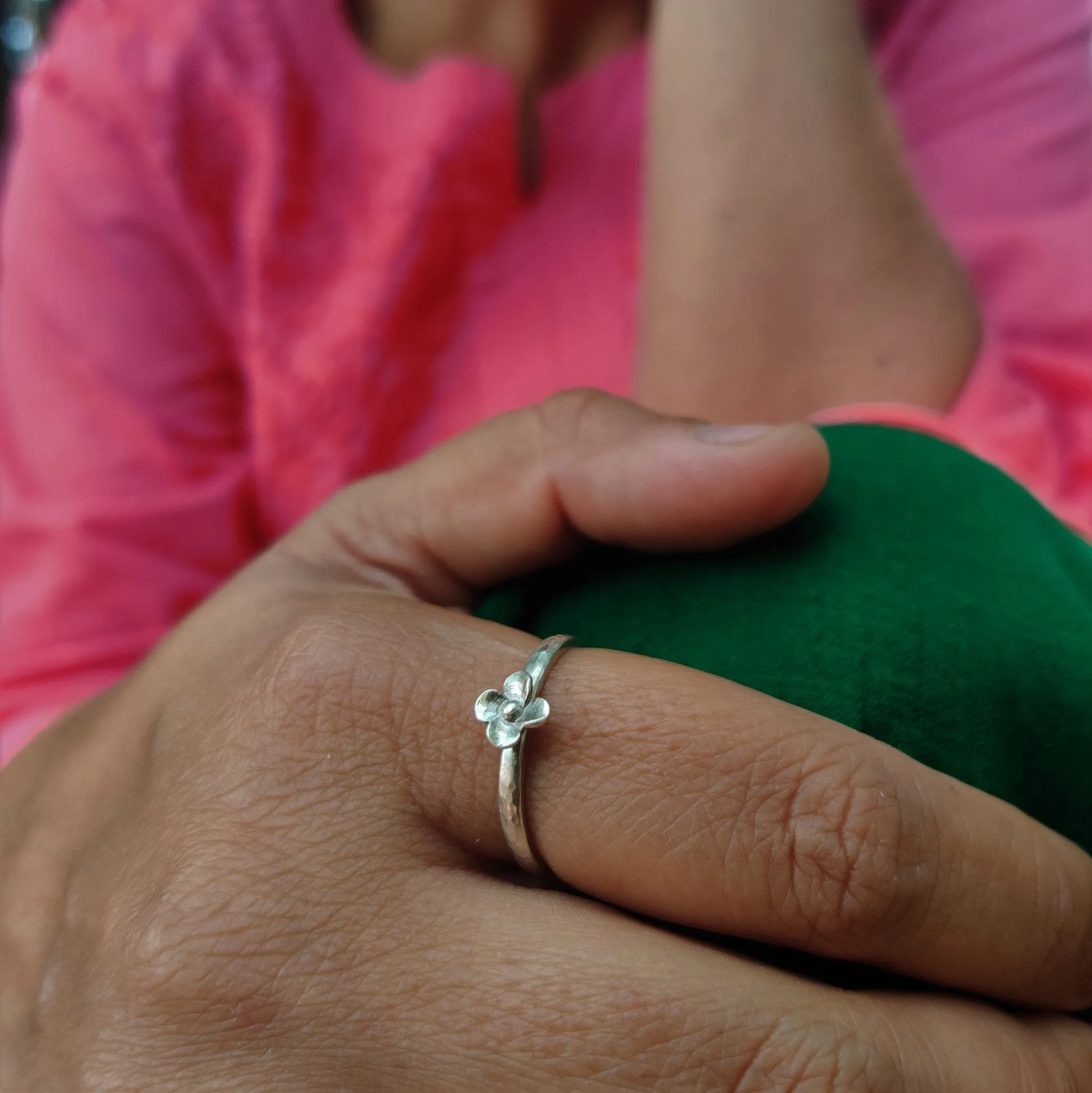 Tiny Flower Finger Ring