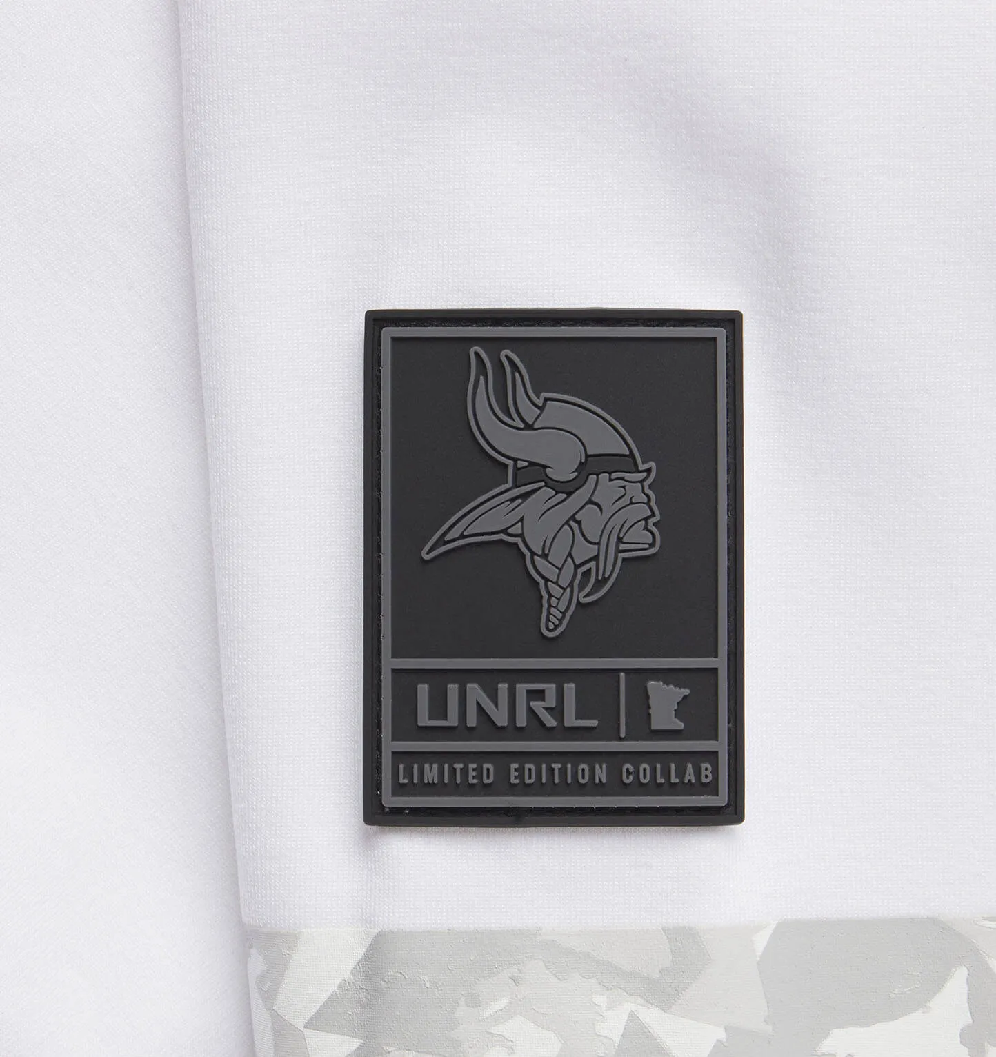 UNRL x Minnesota Vikings Crossover Crewneck No. 6