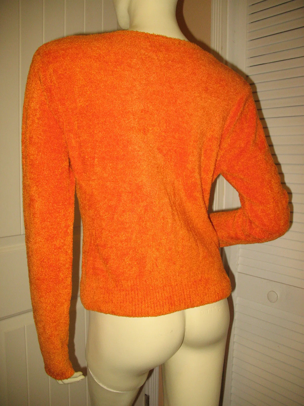 Womens Sweaters Tops BRIGHT ORANGE Long Sleeve V-Neck Winter Layering Sweater TOP SHIRT Medium