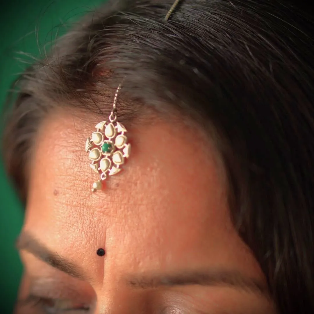 Zohra Maang Tikka